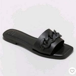A New Day Shoes| Women’s Viv Wide Width Chain Sandal Black 10 wide. Like new.